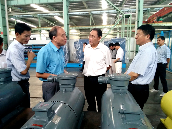 安徽省人大副主任臧世凯考察安博官方网页版-安博(中国)
安徽省人大副主任臧世凯考察安博官方网页版-安博(中国)