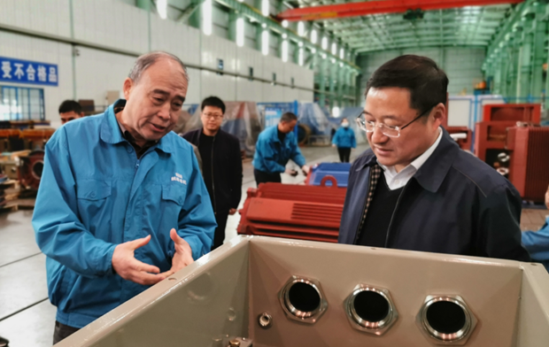 宣城市人大主任杨业峰来皖南电机调研 宣城市人大主任杨业峰来皖南电机调研